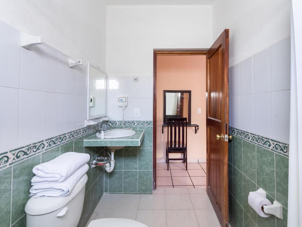 Hotel Costa Azul Chetumal Eksteriør billede